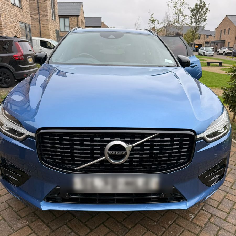 A blue Volvo XC60 after an exterior wash in Harrogate
